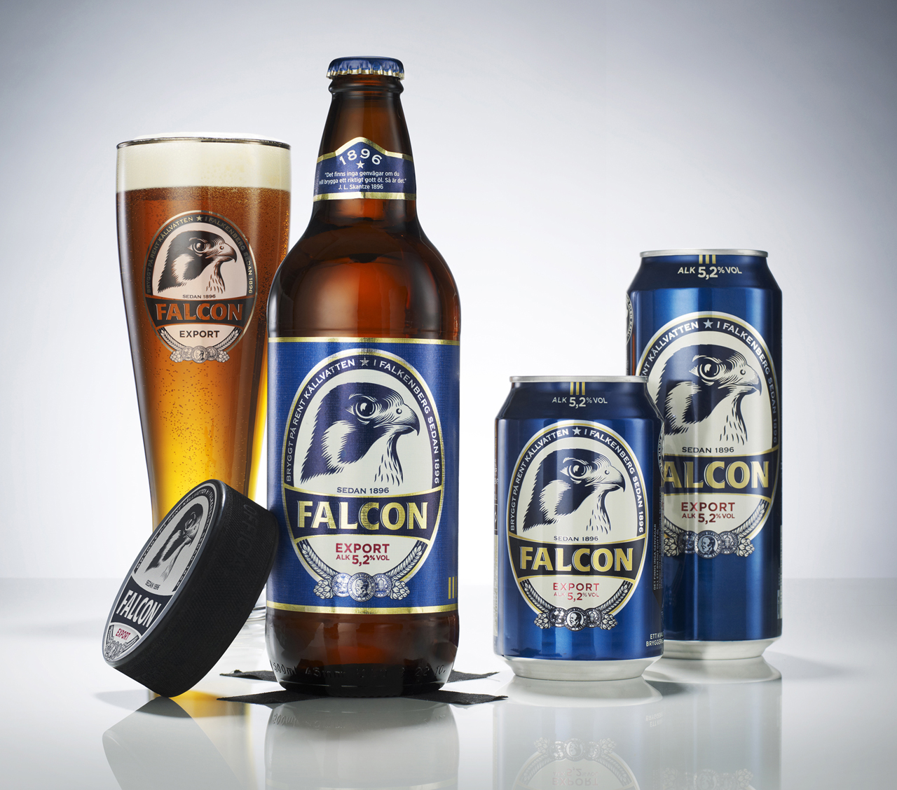 Illustration for a label Falcon